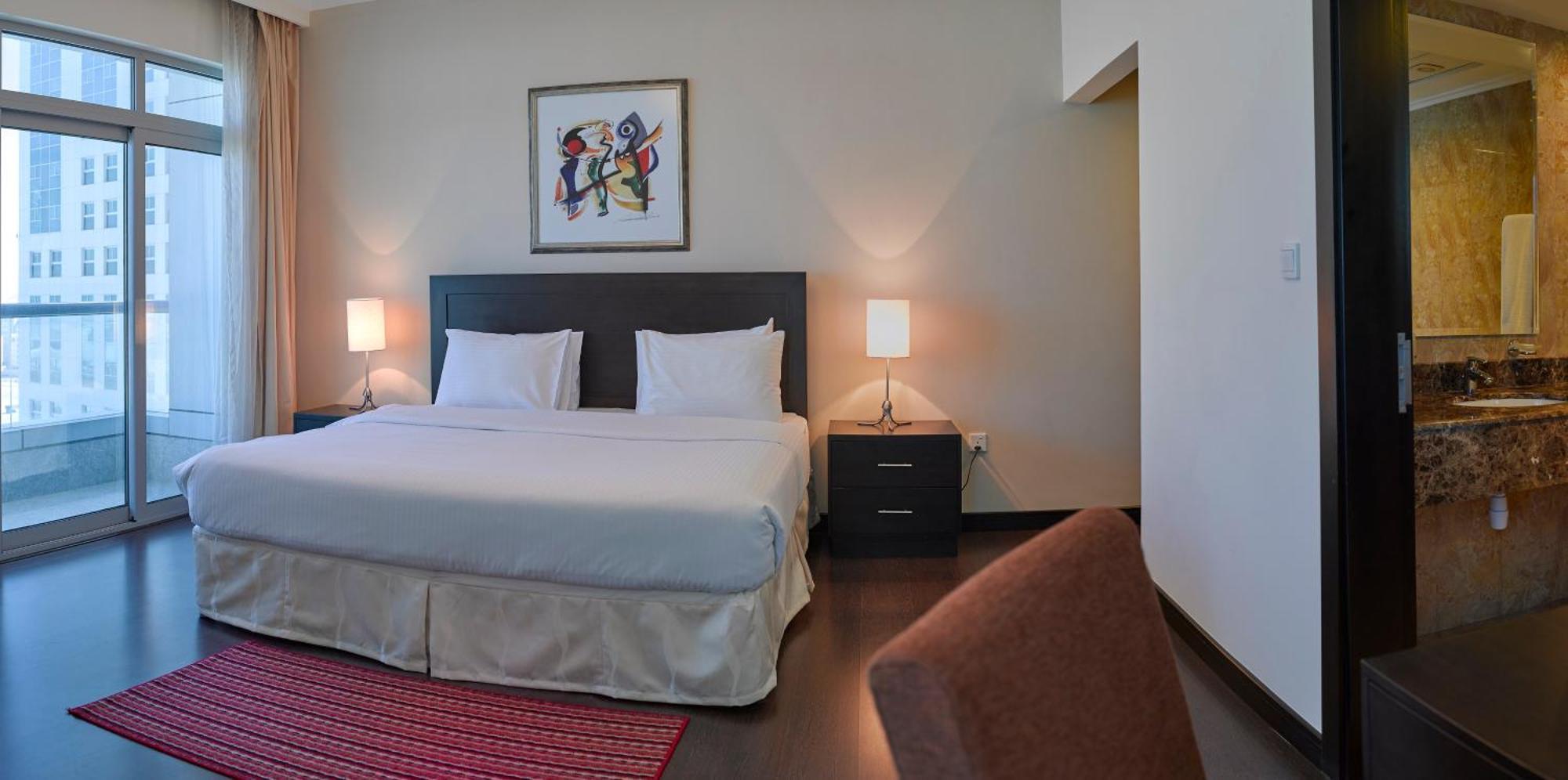 Tulip Hotel & Suites Manama Zimmer foto